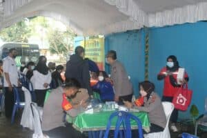 BNN Kota Banjarmasin bergerak bersama melawan Covid- 19 BNN Kota Banjarmasin bergerak bersama melawan Covid- 19